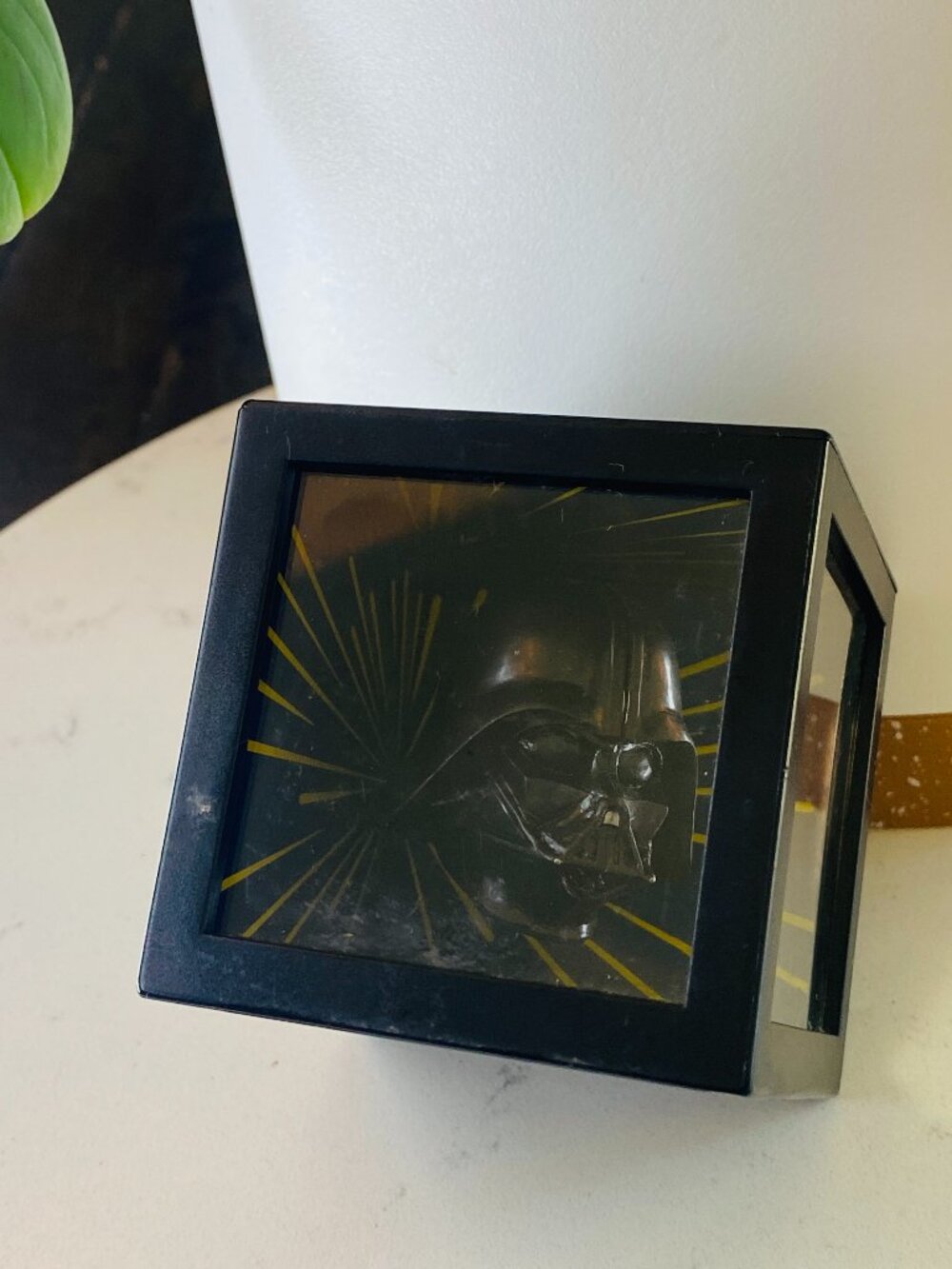 Vintage 1996 Star Wars Empire Strikes Back Yoda Darth Vader Magic Cube Applause